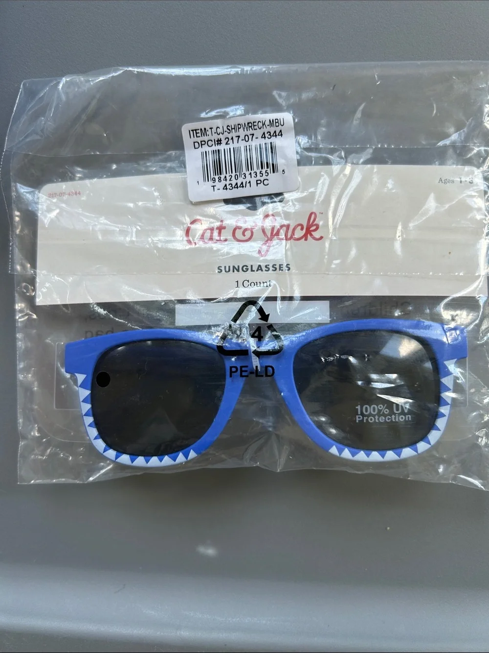Lot of 16 pair Cat & Jack Blue Kids Shark-Trim Sunglasses Ages 1-3 years